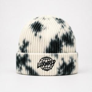LUXWRLD Tie-Dye Beanie