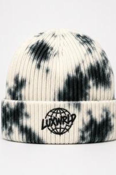 LUXWRLD Tie-Dye Beanie